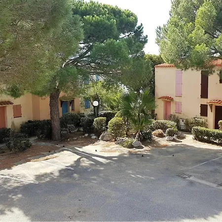 Secteur Des Capellans Pavillon Avec Vue Sur La Marina - 6marina25 *